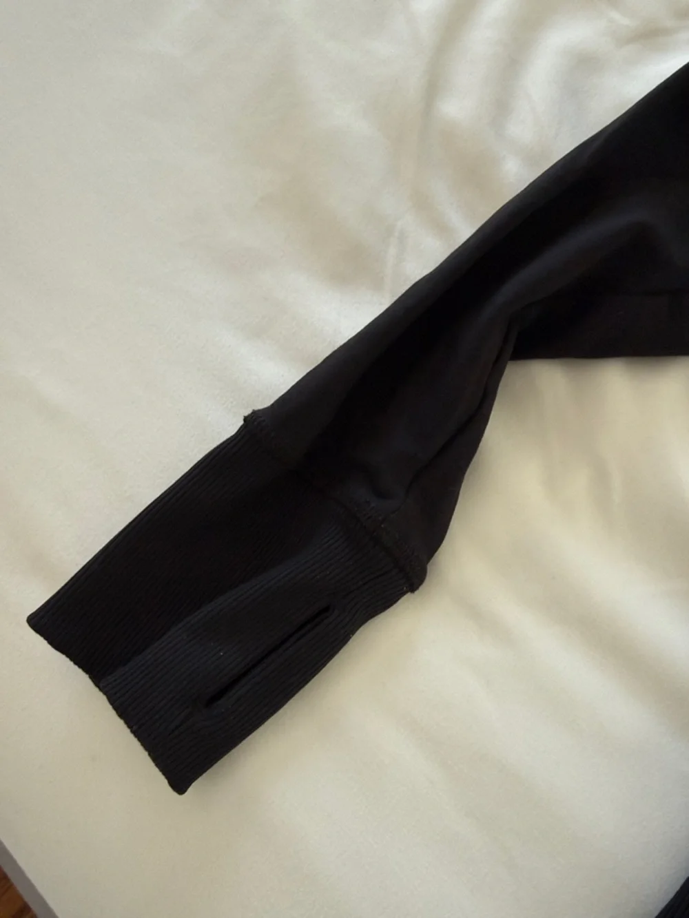 Alo Contour Jacket - Picture 7 of 7